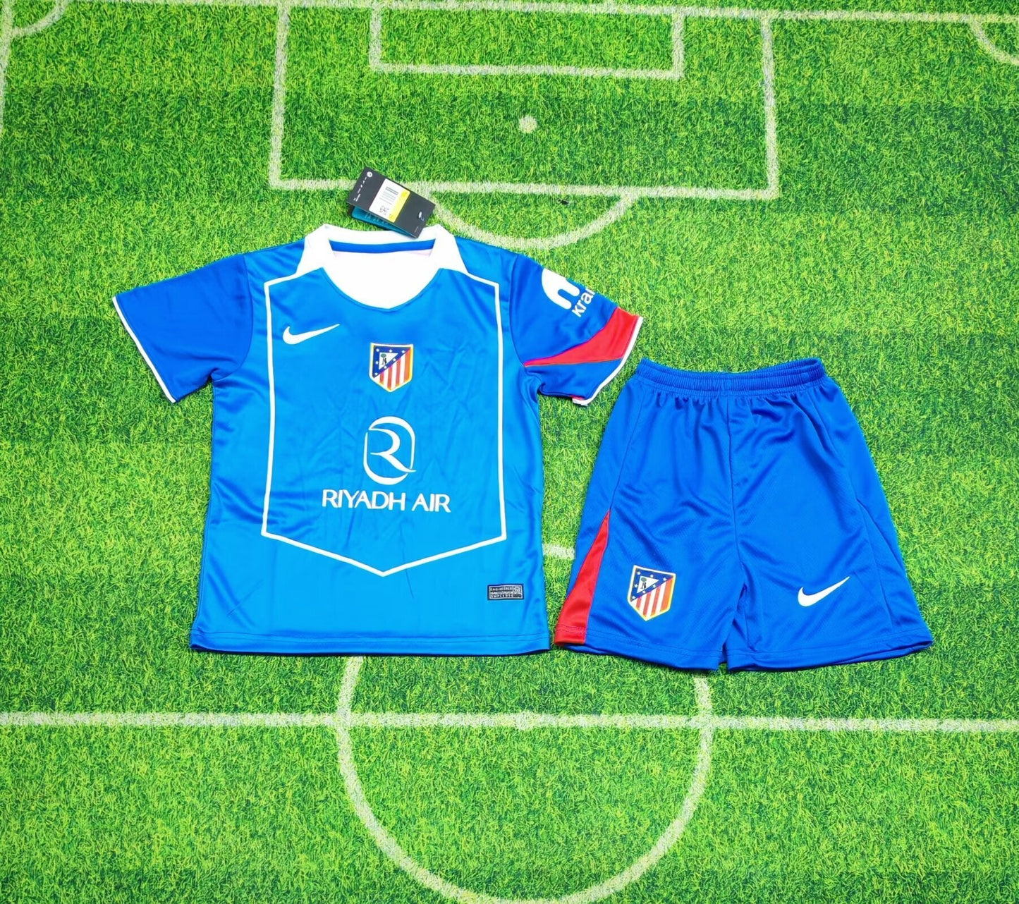 A.Madrid Away 1